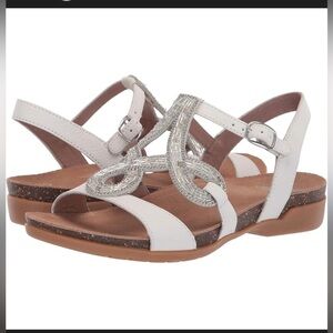 Dansko beaded white walking sandals buckle cork size 40